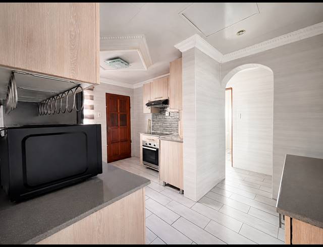 3 BEDROOM HOUSE FOR SALE IN SEBOKENG ZONE 17